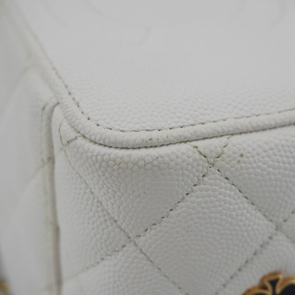 Chanel  Coco Casino Small Quilted Caviar Leather Chain Vanity Case White - Picture 12 of 16
